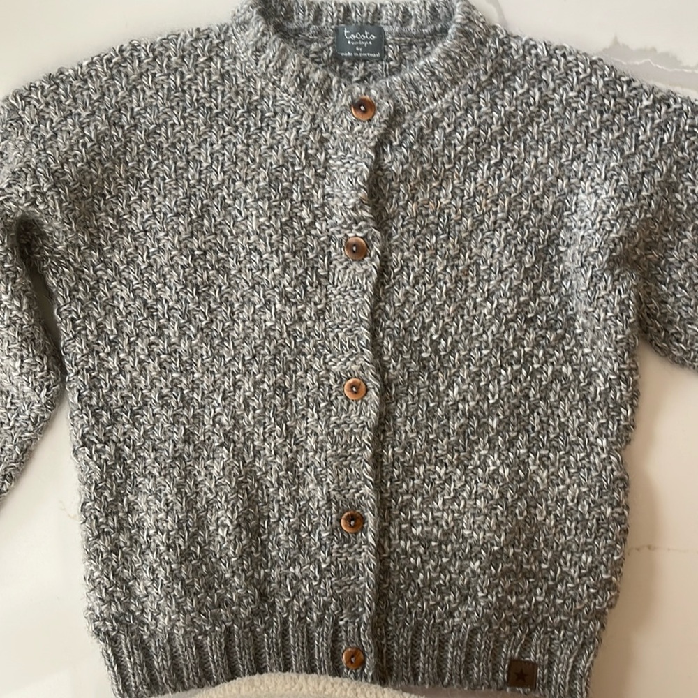 Spanish brand Tocoto Vintage cardigan